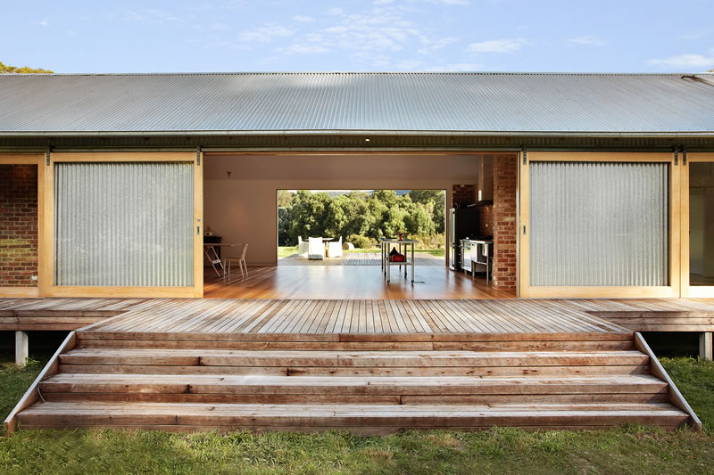 Modern Wool Shed Pays Homage To Iconic Australian Design,Christmas Dog Embroidery Designs